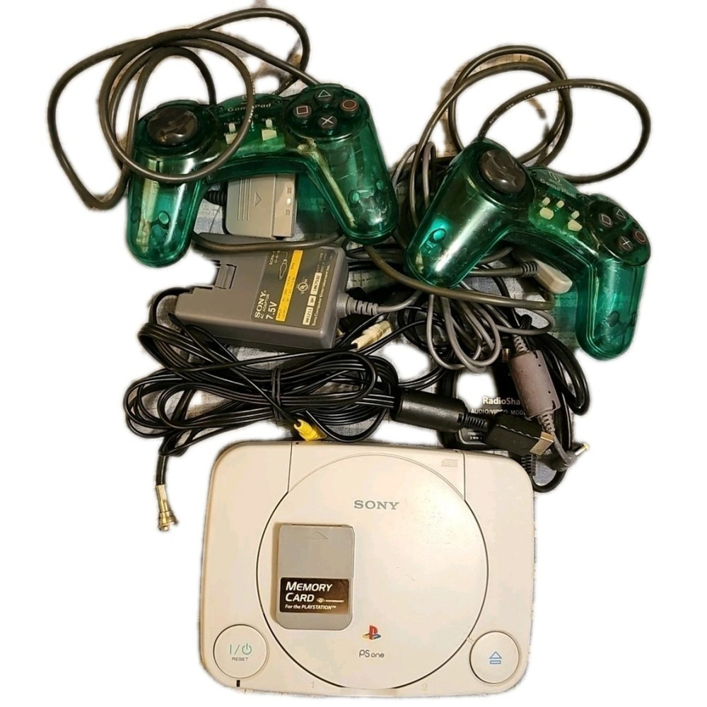 Sony PlayStation 1 PS One SCPH-101 PS1 Console Tested 2 Controllers Cables Etc.